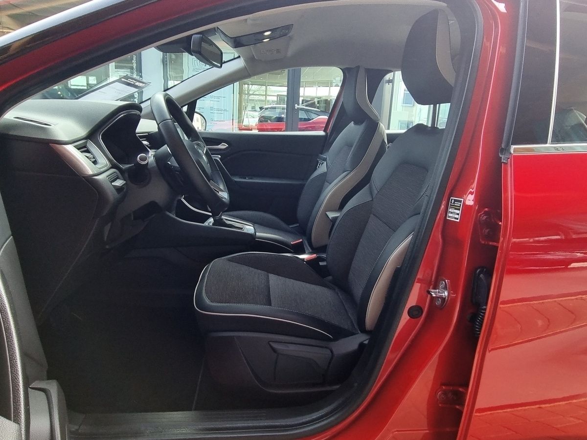 Fahrzeugabbildung Renault Captur INTENS TCe 140 EDC