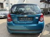 Chevrolet Aveo Allwetterreifen Radio/AUX/CD 5 Türig - Chevrolet in Hannover
