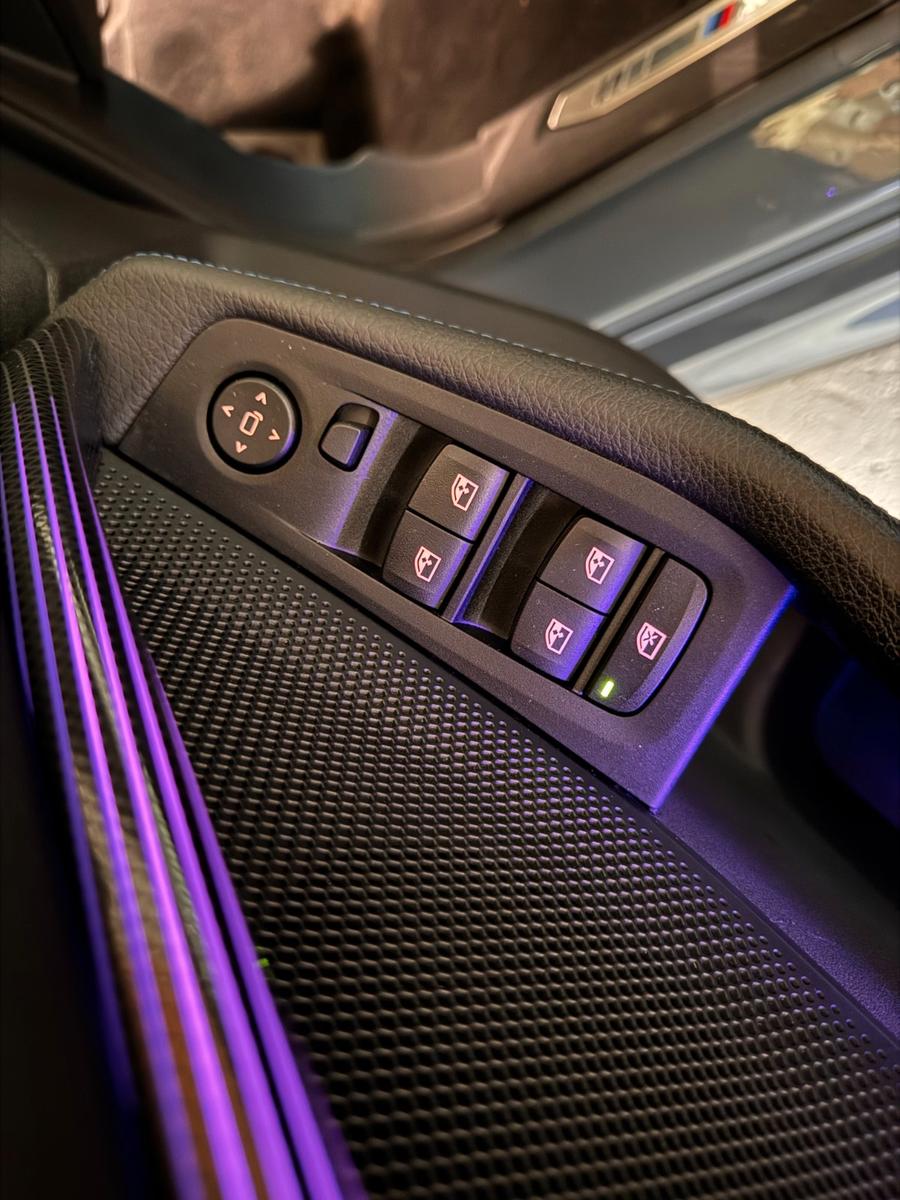 BMW M235i xDrive/PERFORMANCE M/19 Zoll /LED/AMBIENTE