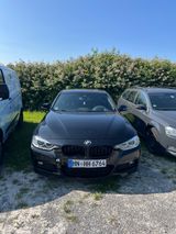 BMW 330d xDrive M Paket / Navi / Head Up - BMW 330 aus 2013 mit Diesel-Antrieb: Limousine