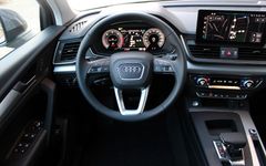 AUDI Q5 40 TDI/MAGNETIC RIDE/MATRIX/ADVANCED AUDI Q5 40 TDI/MAGNETIC RIDE/MATRIX/ADVANCED