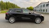 Porsche Cayenne S  - Porsche: Beige