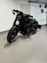Triumph Bonneville Bobber Black Custom