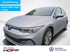 Volkswagen Golf VIII 1.0 eTSI DSG Life Navi ACC