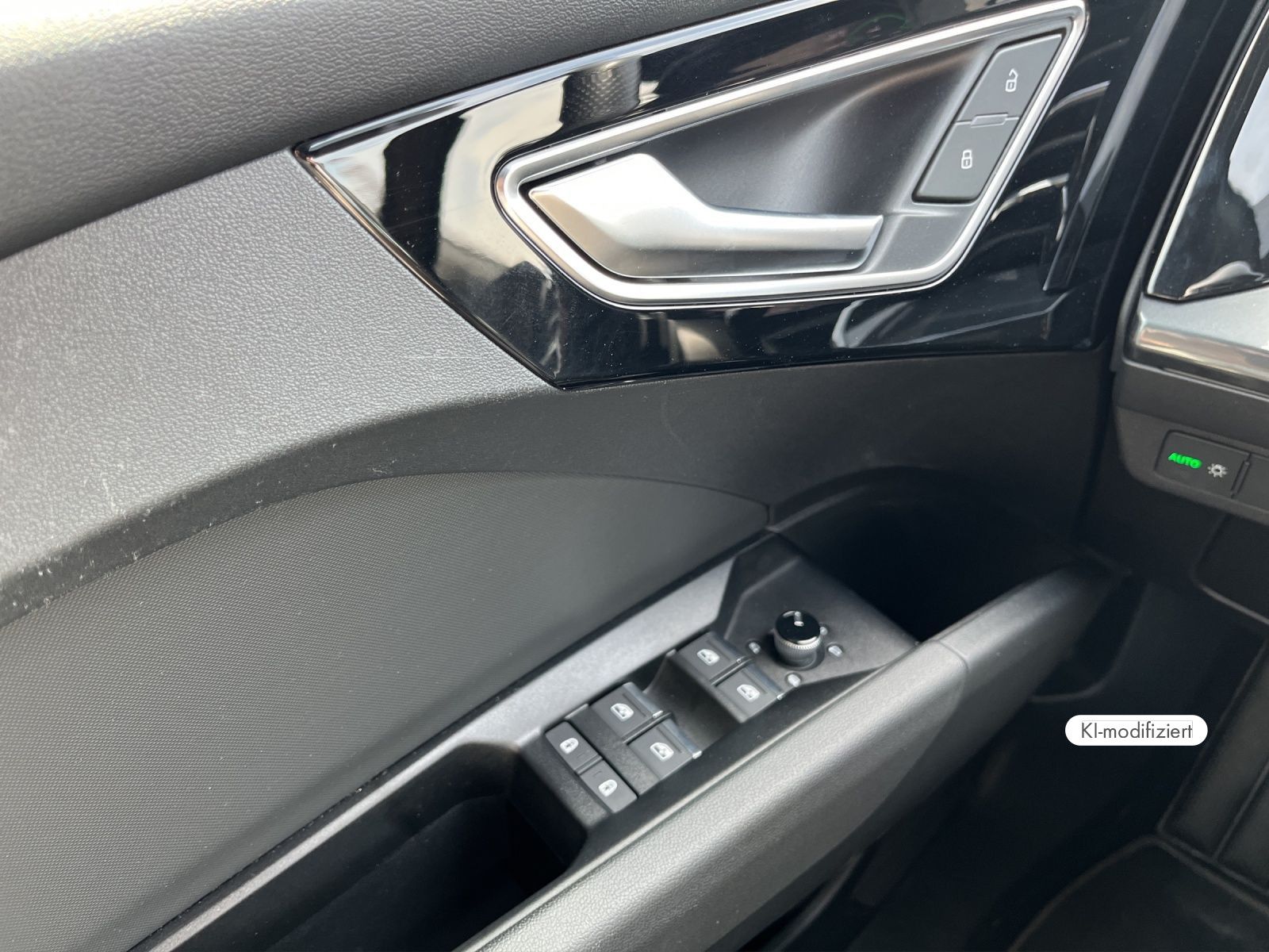 Audi Q4 e-tron 40 S line Int. NAVI AHK ACC EPH+ RFK foto 14