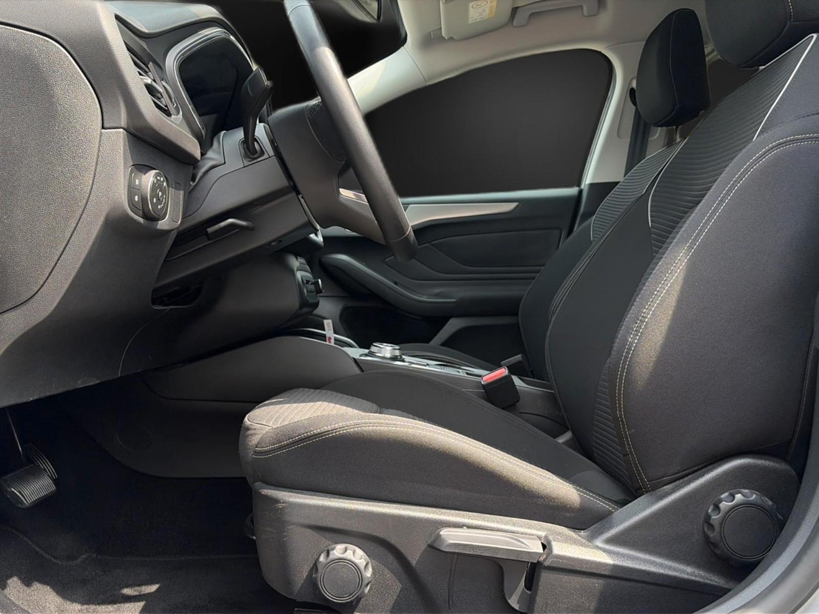 Ford Focus Titanium Navi+*LED*130 Focuse vorhanden***, миниатюра 14