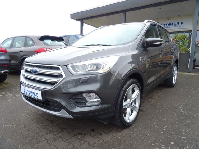 Ford Kuga Cool & Connect 1. HAND LED NAVI PDC SHZ AHK