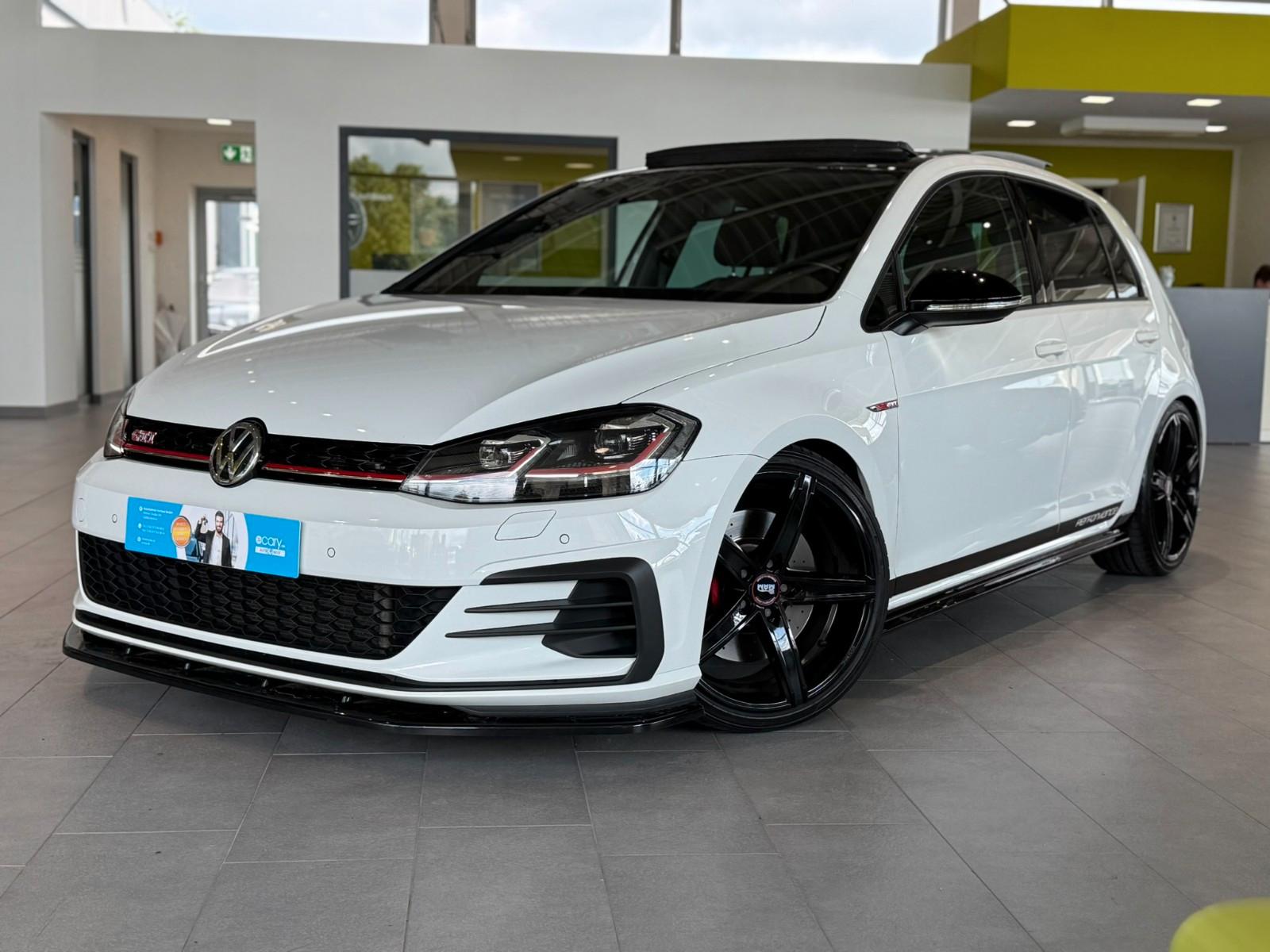 Volkswagen Golf VII Lim. GTI Performance *ACC*Pano*CarPlay*