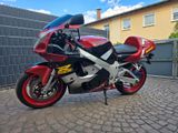 Suzuki GsxR 750 SRAD - SUZUKI 1997 GSX 750