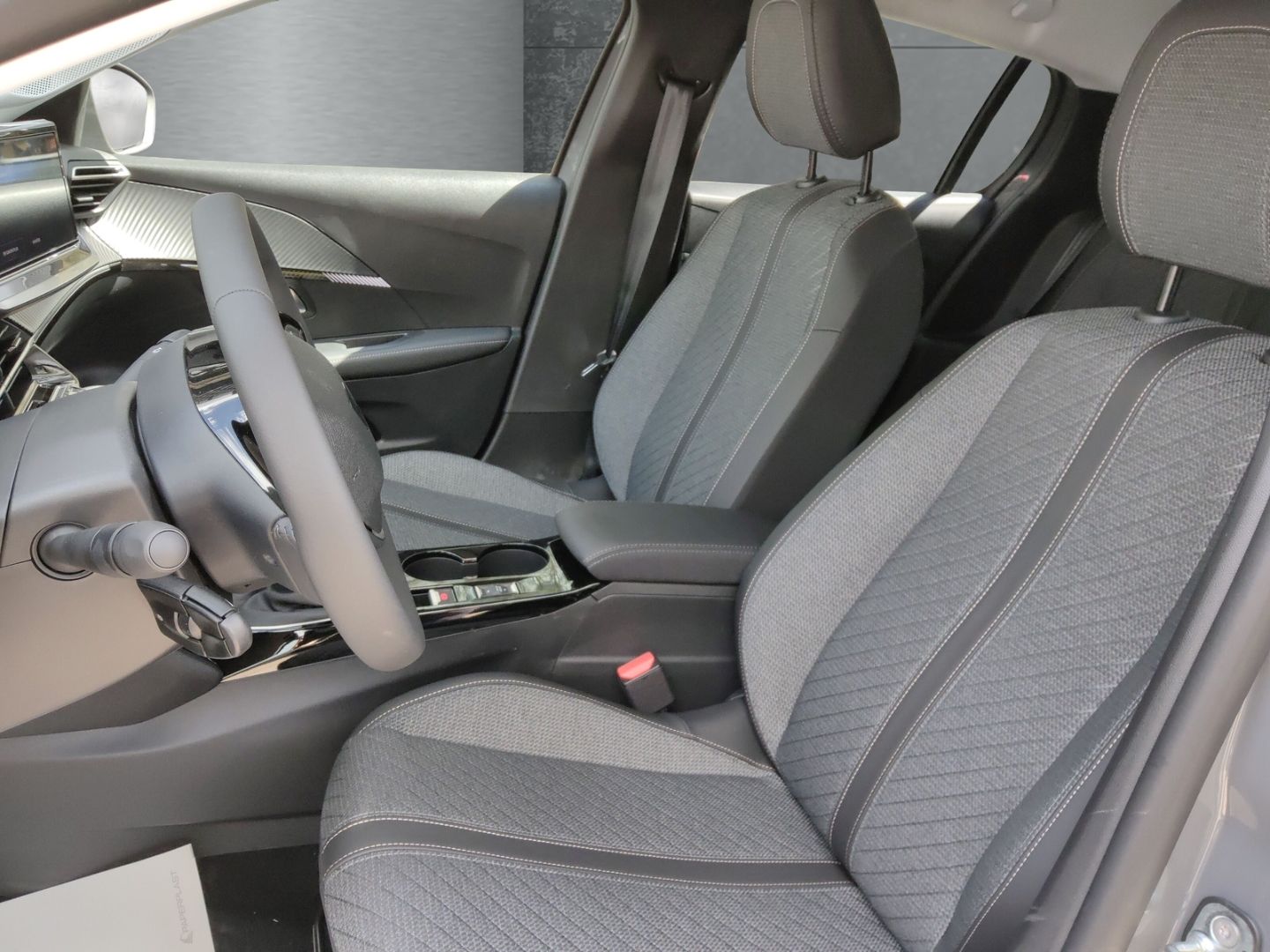 Peugeot 208 - Bild 8