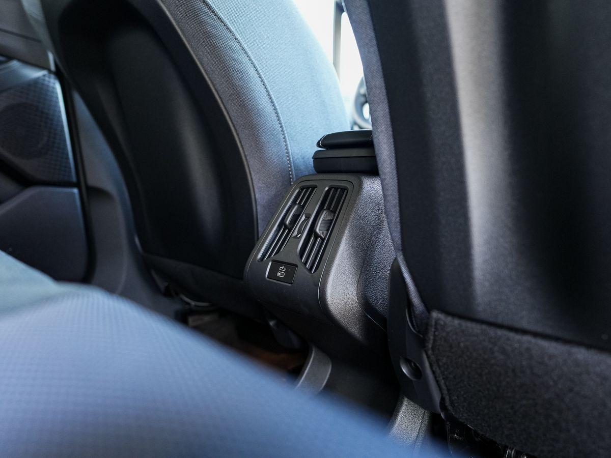 BMW Active 220d Active Tourer AHK 17" aLED PANO Sportsitze, миниатюра 22