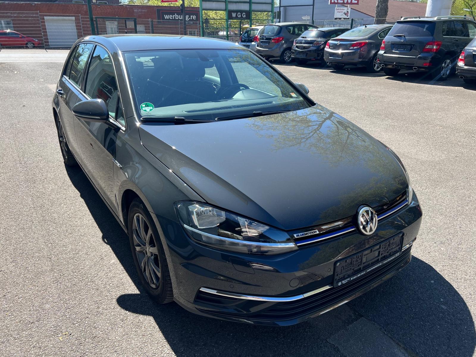 Volkswagen Golf VII Lim. Comfortline BlueMotion"Kamera"Navi