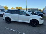 Fiat Freemont Black Code AWD *7SITZER*NAVI*GUTER ZUS. - Fiat Freemont: Automatik