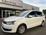 Volkswagen Sharan Comfortline DSG/7 SITZE/NAVI/AHK - Volkswagen Sharan mit Benzin-Antrieb: Kleinbus