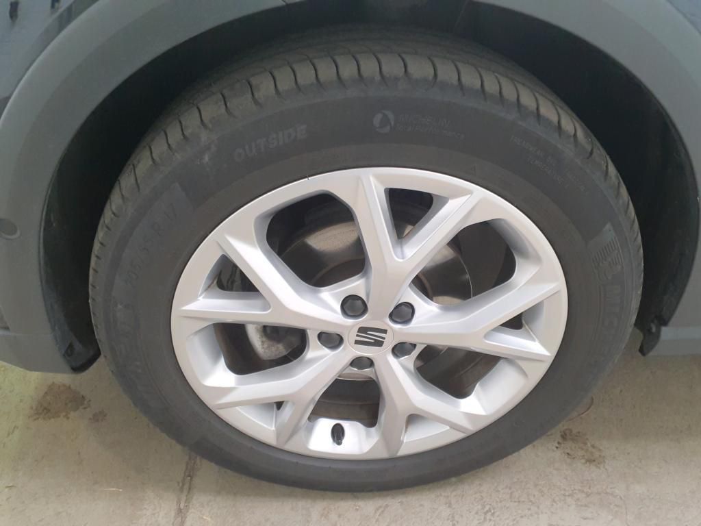 SEAT Arona FR-Line 1.5 TSI RFK*PDC*Tempo*Klima*NAV