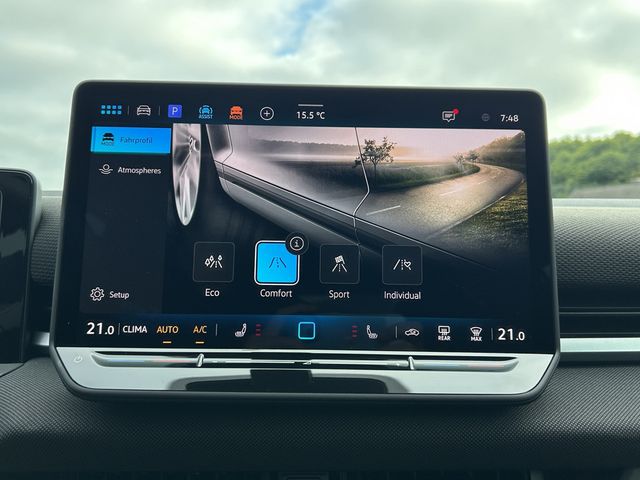 T-Roc Life 1.5 l eTSI 85 kW 116 PS 7-Gang-Doppel