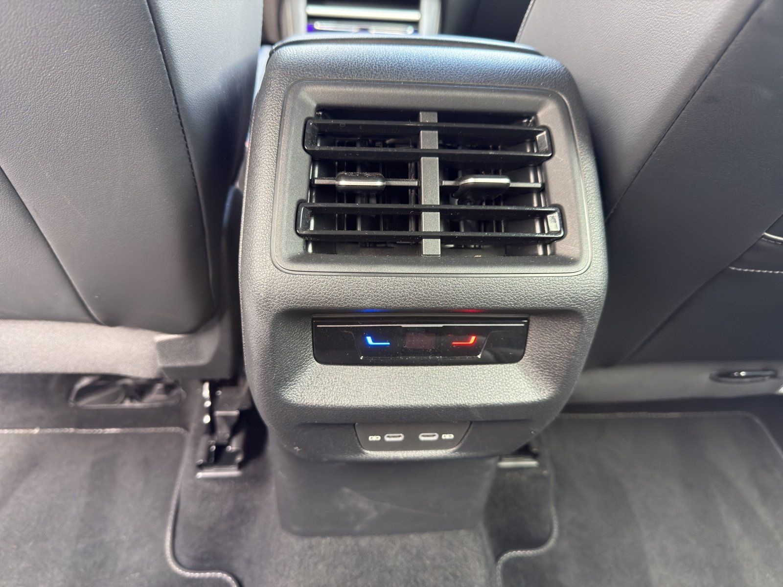 Volkswagen Tiguan - Bild 14