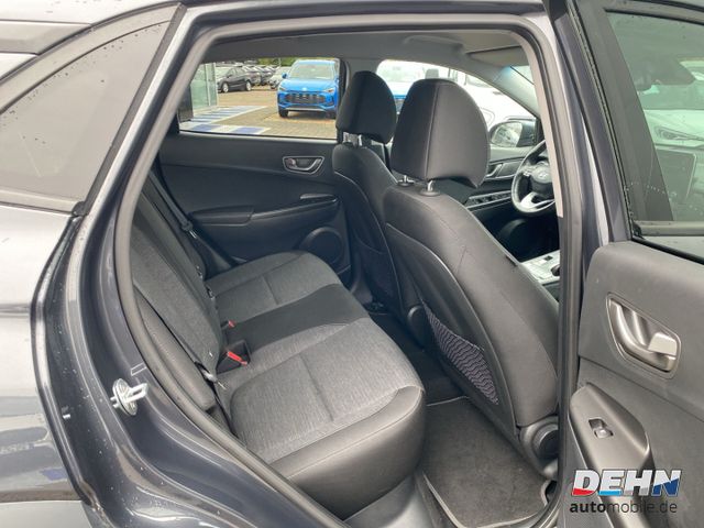 Hyundai KONA EV Style 64kW Style AHK Navi-Assistenz-P.