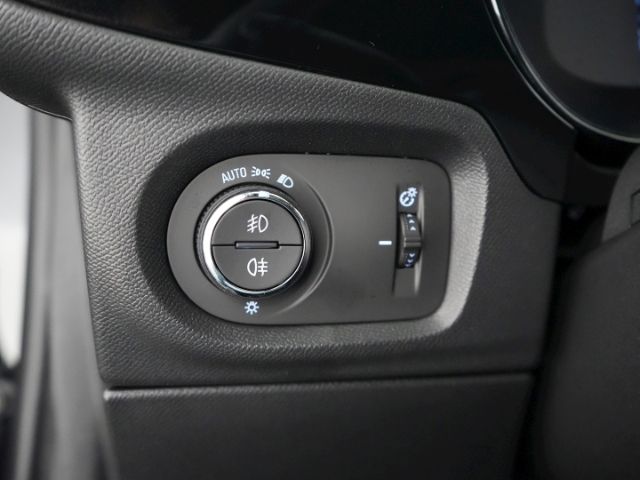 Corsa F FACELIFT GS+LED MATRIX+RÜCKFAHRKAMERA+SI