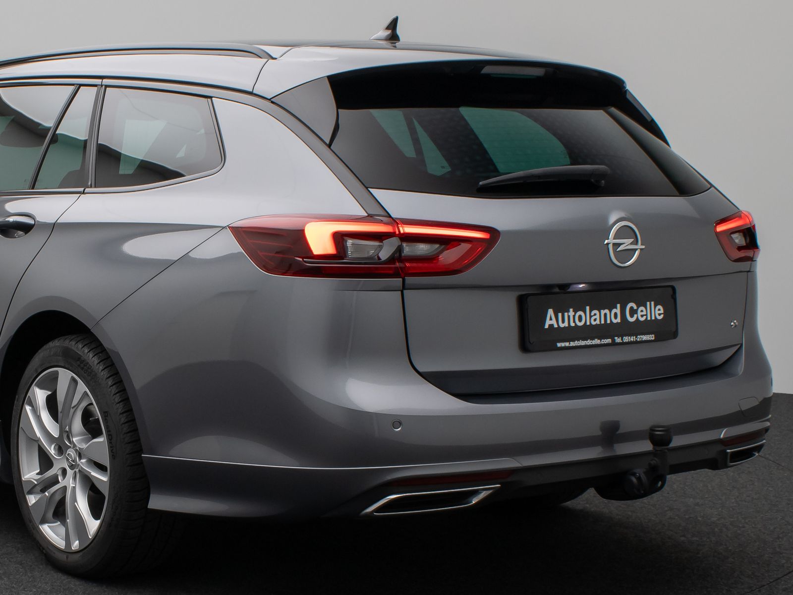 Fahrzeugabbildung Opel Insignia B Sports GSLine Plus 4x4 Kamera HUD AHK