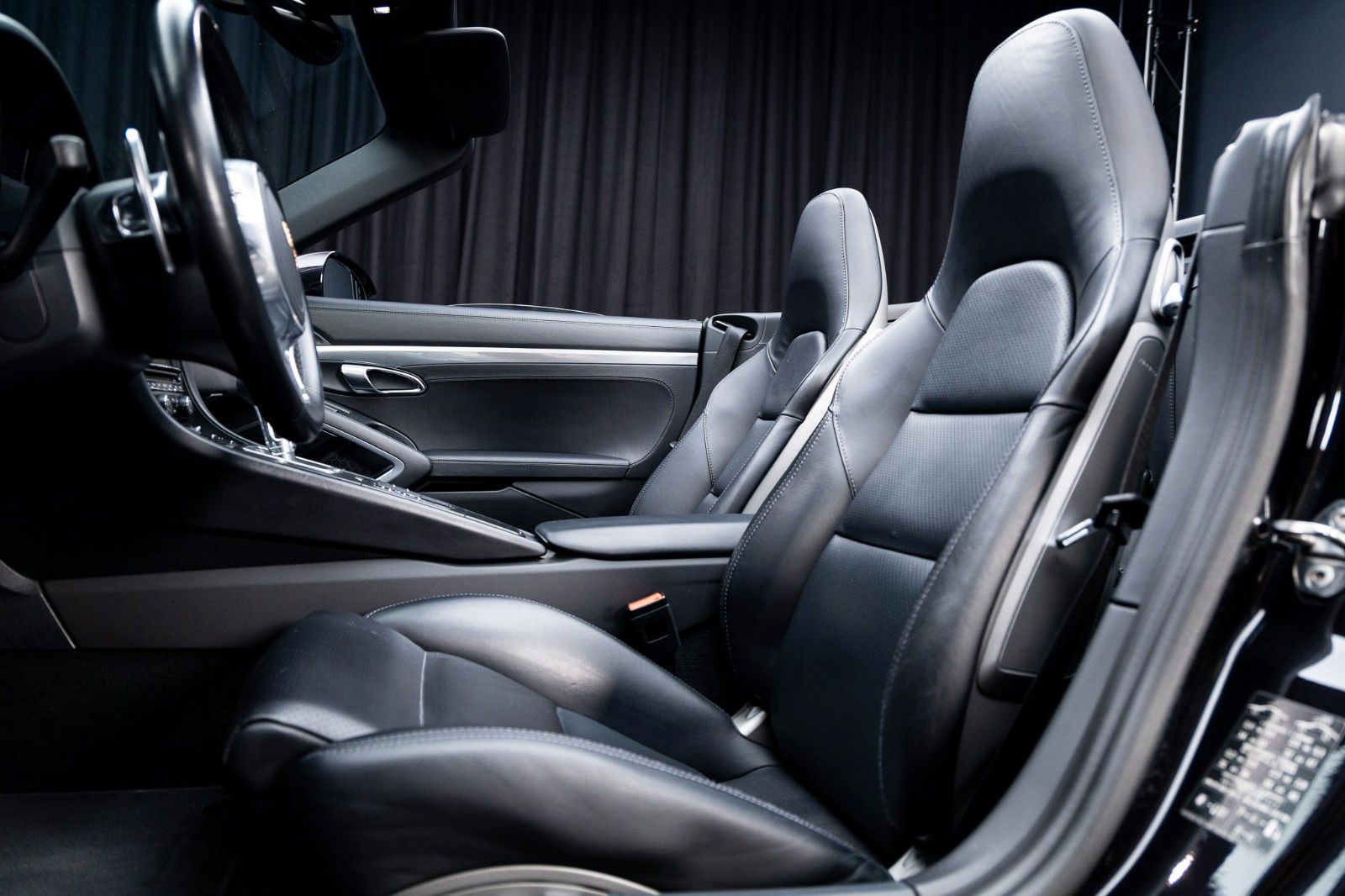 Fahrzeugabbildung Porsche Turbo Cabrio + 2. Hand + Scheckheft + Approved
