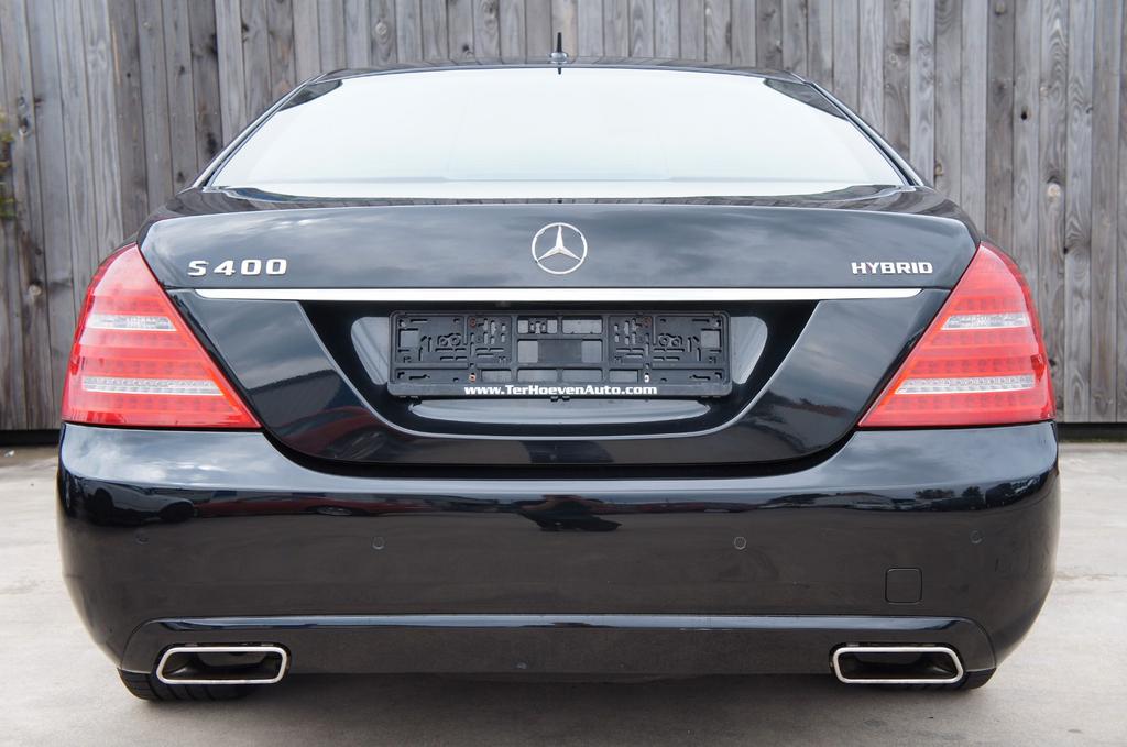Mercedes-Benz S 400
