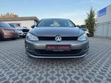 Volkswagen Golf VII Lim.Klimaautom,Sitzhz,Stdhz,Tempo,Navi. - Gebrauchtwagen in Leipzig
