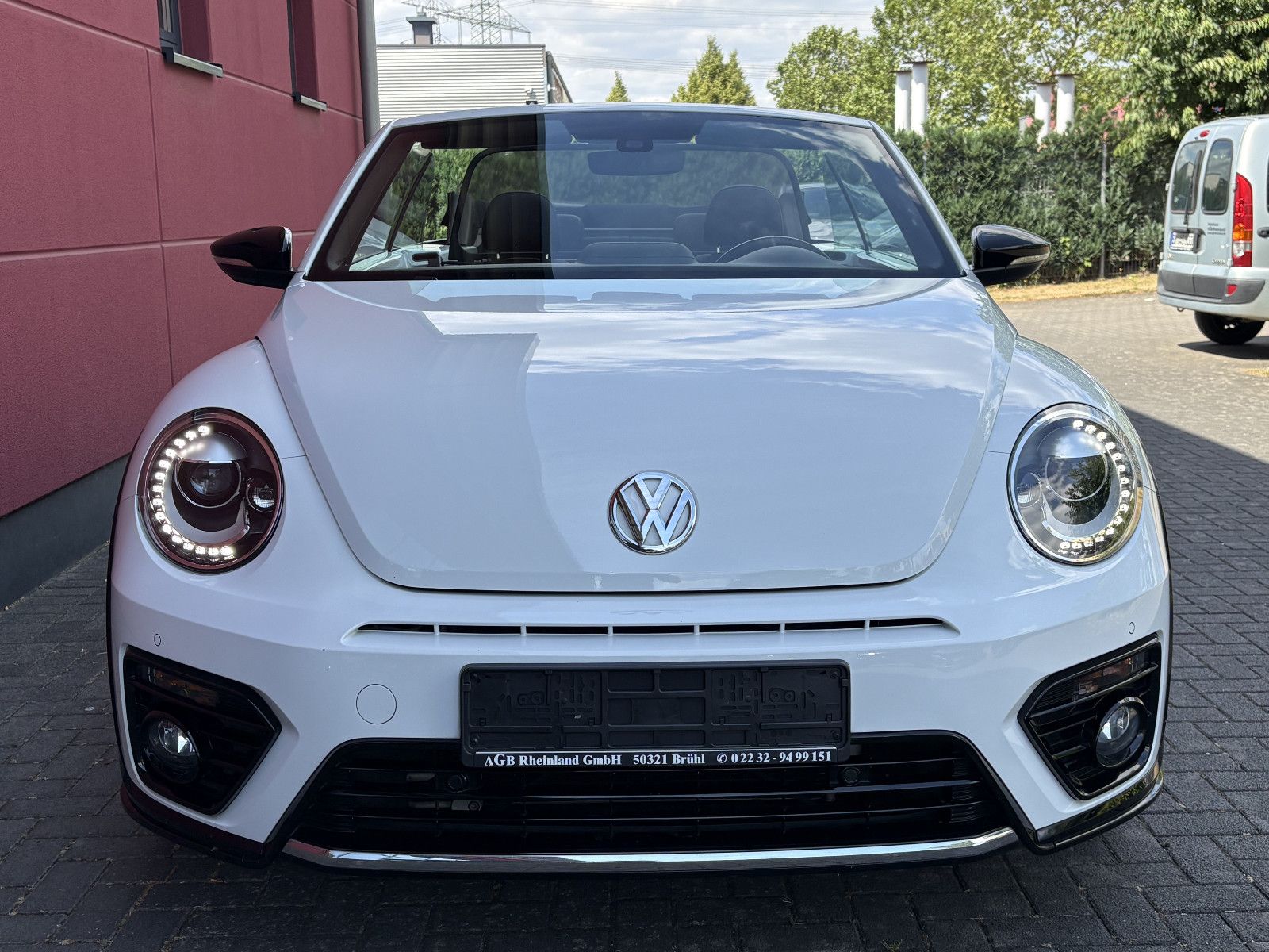Volkswagen BEETLE CABRIO 1.4 TSI DSG R-LINE SPORT LEDER TOP foto 4
