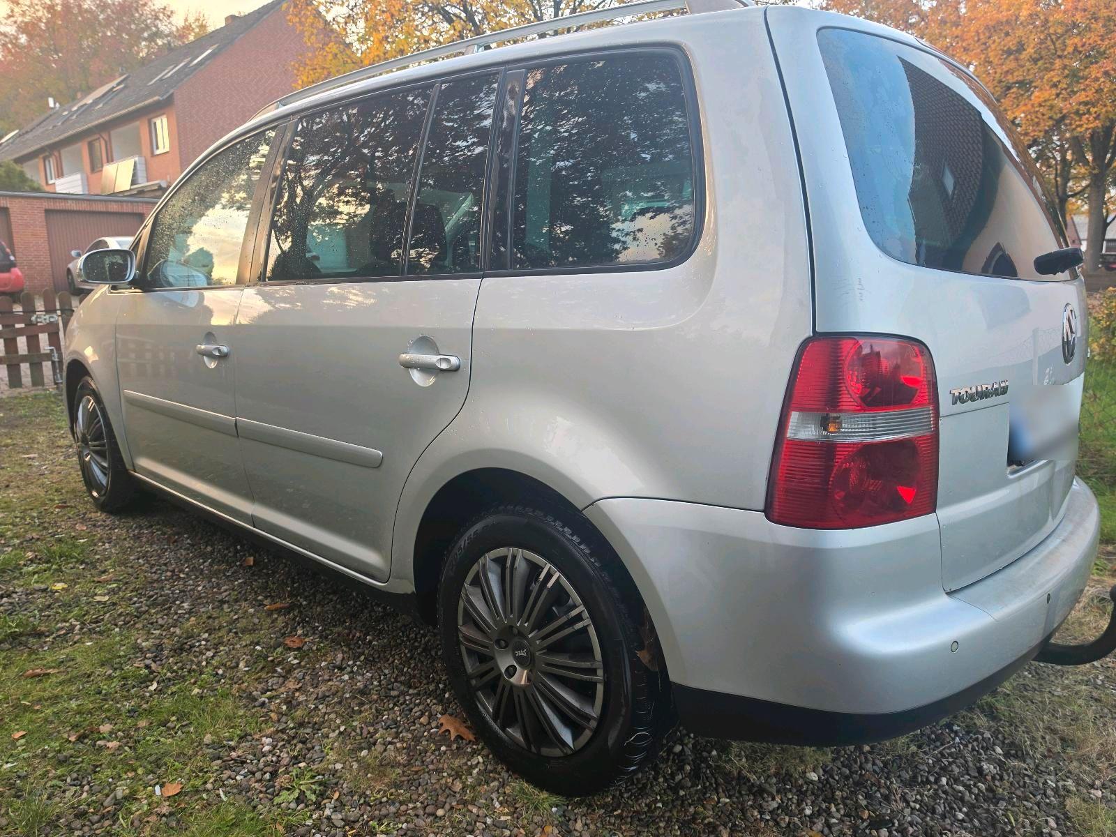 Volkswagen Touran 2004 — photo 7