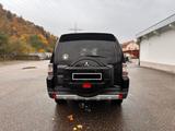 Mitsubishi Pajero V80 3,2 DI-D Instyle Automatik Instyle - gebrauchte Mitsubishi Pajero aus dem Jahr 2007