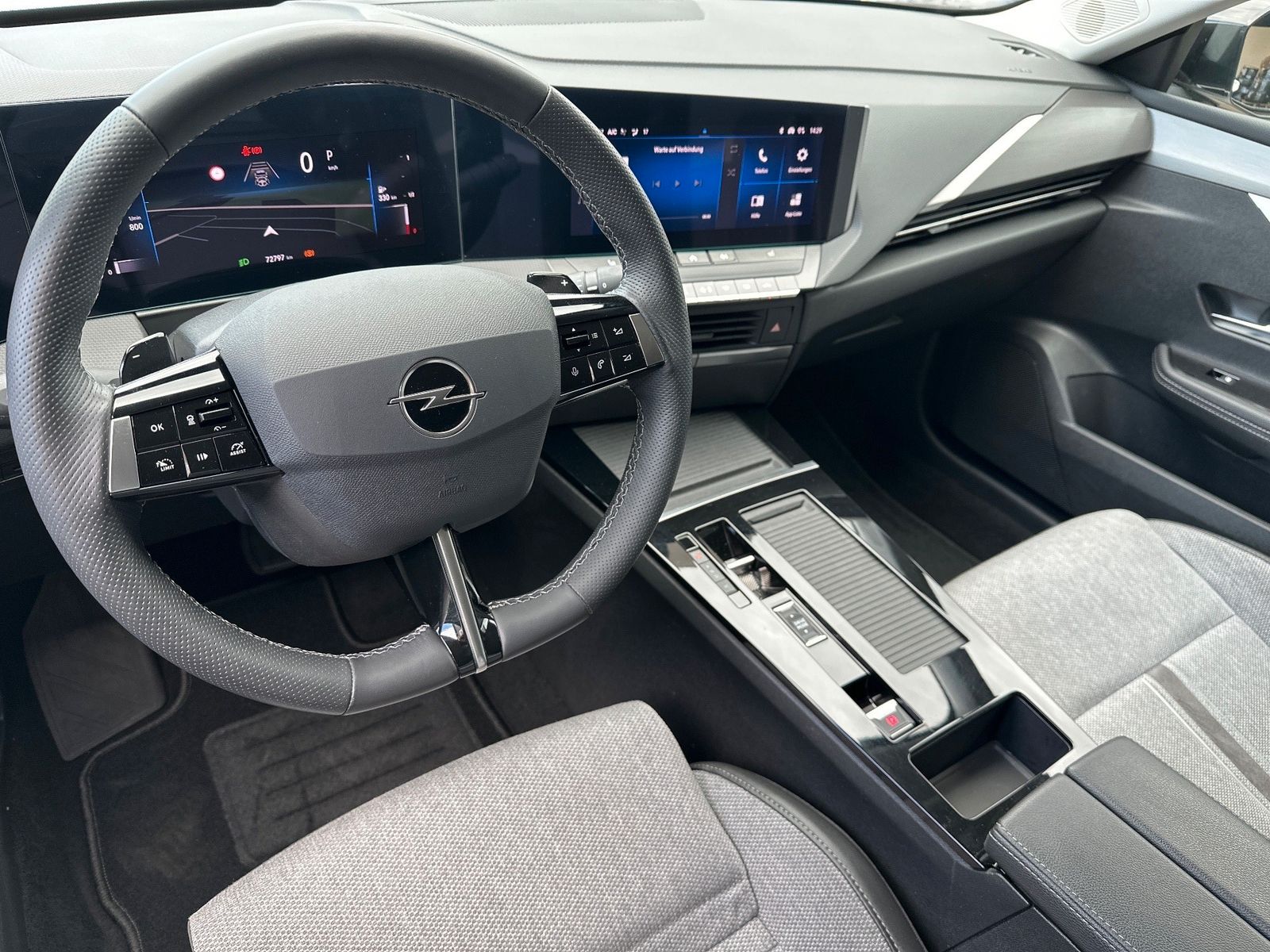 Fahrzeugabbildung Opel Astra 1.5 D Automatik Business Elegance NAV+LED