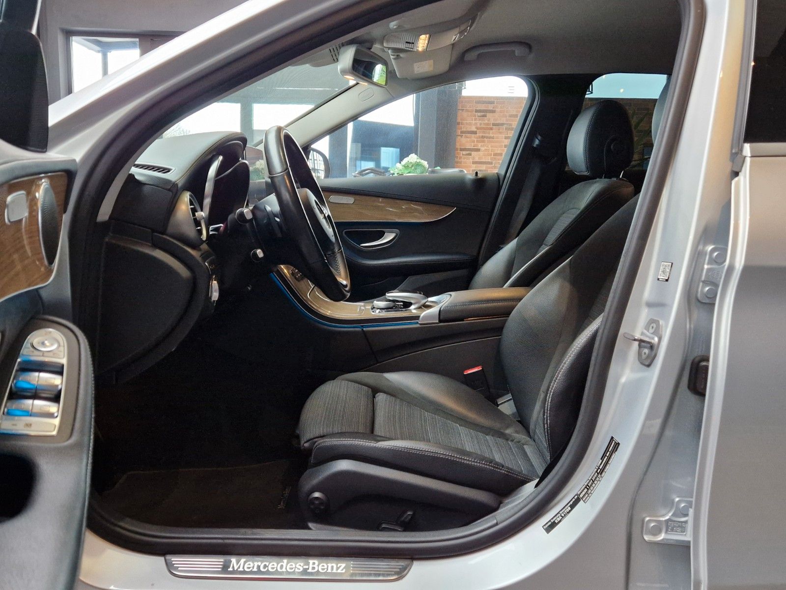 Mercedes-Benz C 250d BlueTec Exclusive*KAMERA*AHK*HEAD-UP*LED foto 12