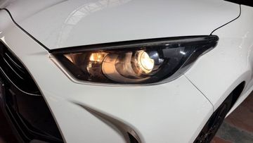 Toyota Yaris - 10