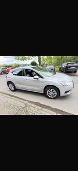Citroën DS4 - gebrauchte Citroën DS4 aus dem Jahr 2012