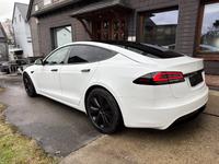 Tesla Model S Long Range FSD HW4 komplett gedämmt