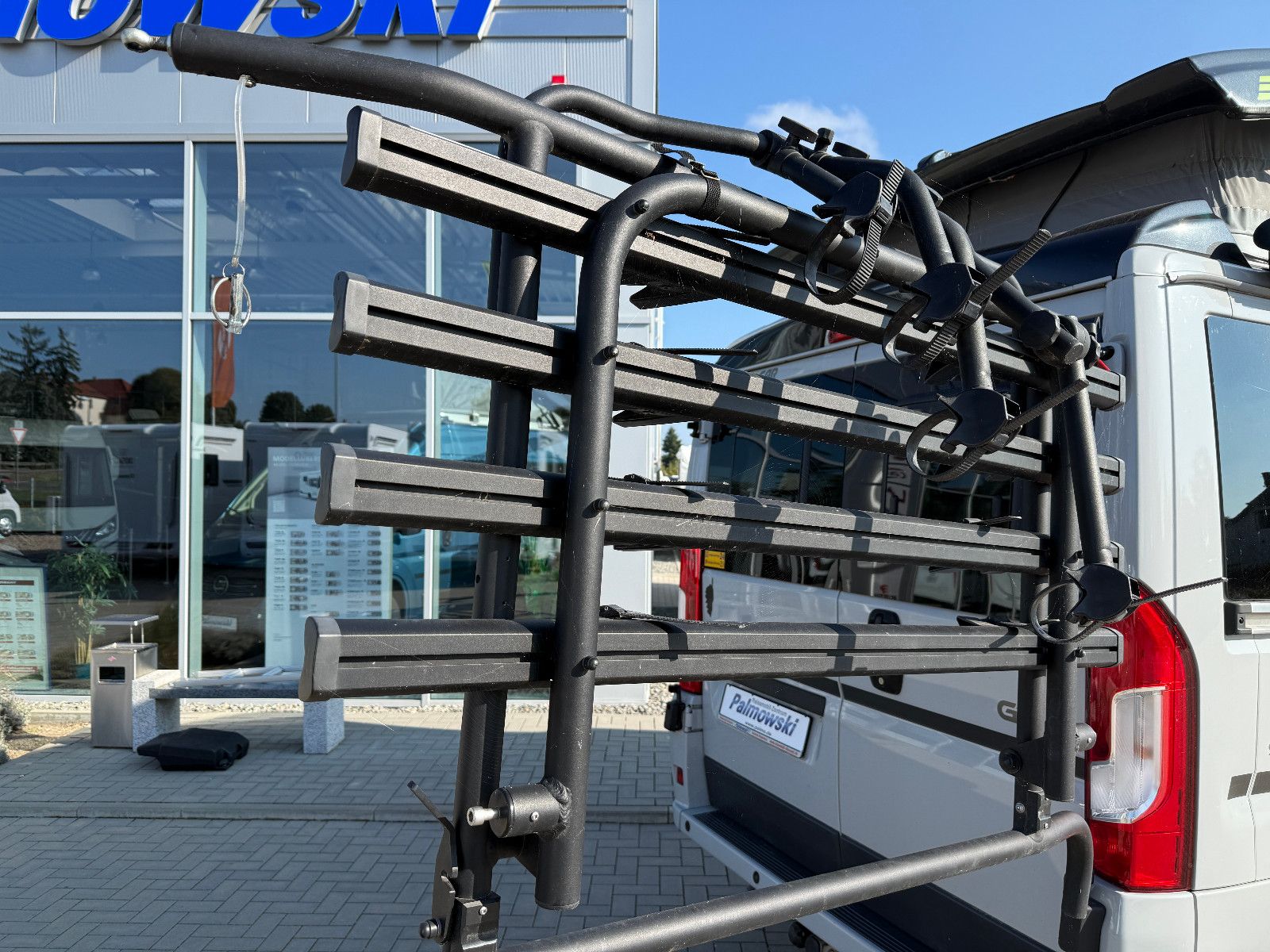 Fahrzeugabbildung HYMER / ERIBA / HYMERCAR Sydney GT 60 Limited