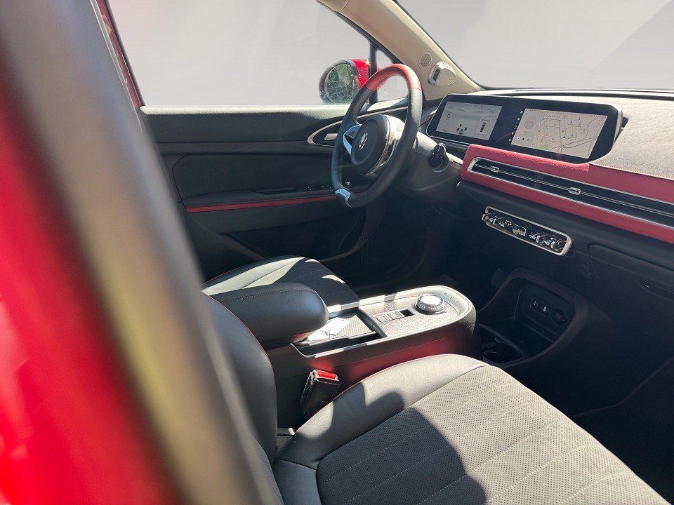 Fahrzeugabbildung GWM ORA 03 400 GT