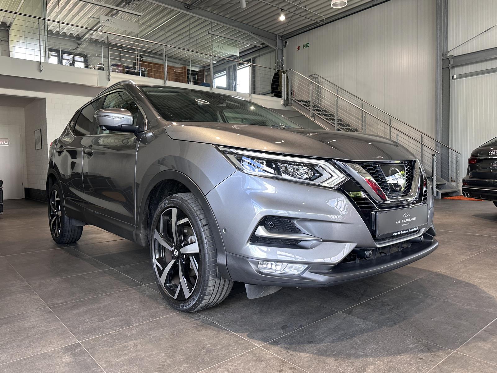 Nissan Qashqai *PANO, SPURHALTE, TOTWINKEL, 360GR.*