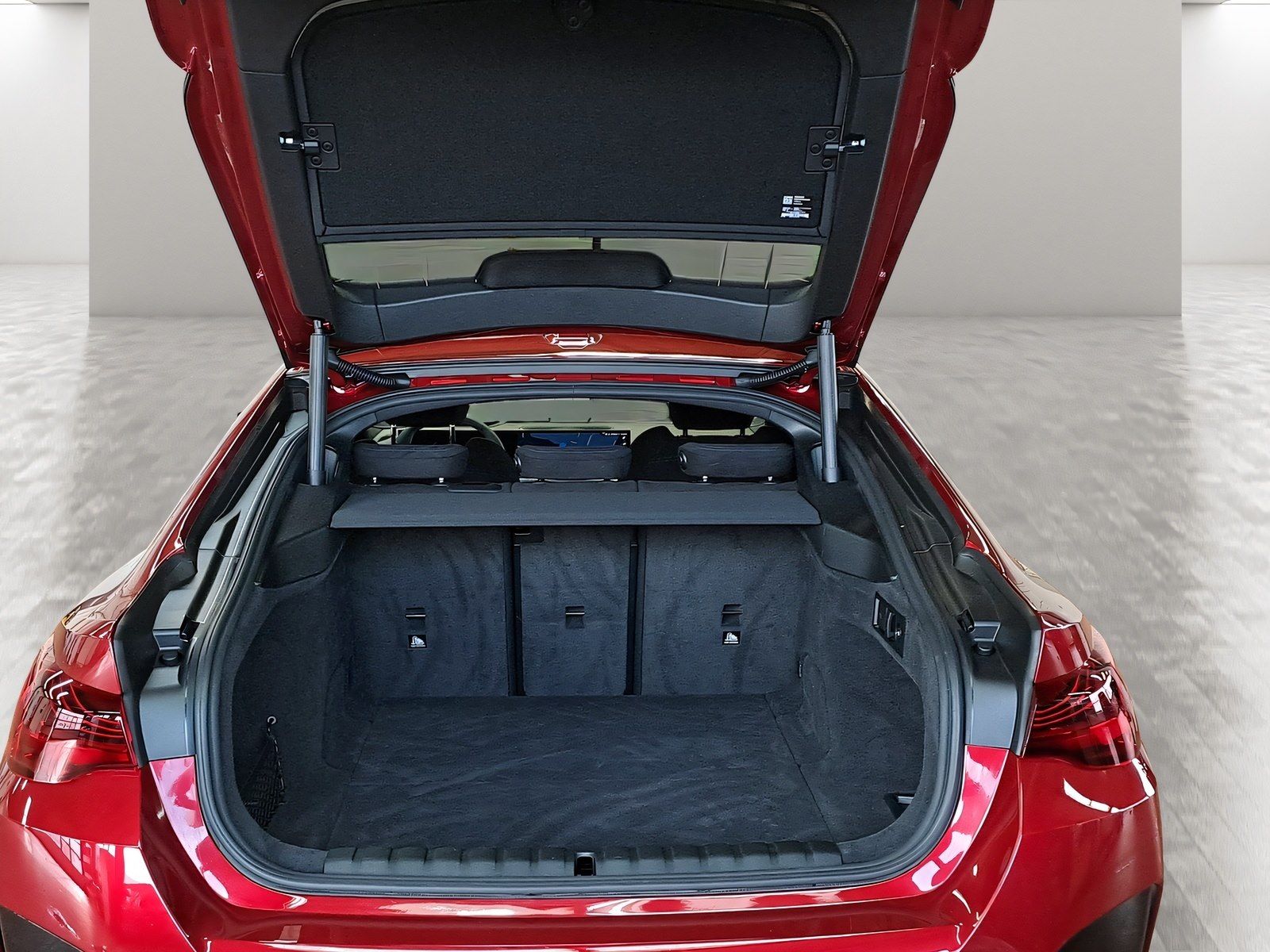 BMW i4 - Bild 15