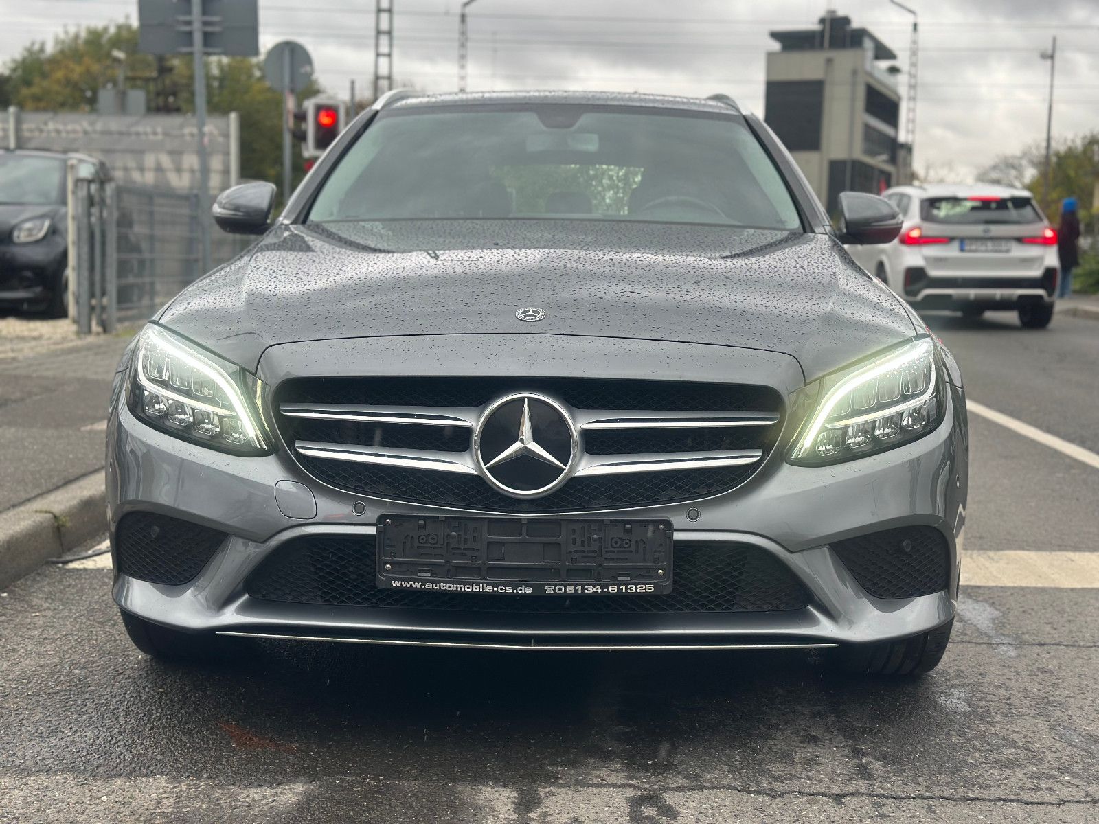 Fahrzeugabbildung Mercedes-Benz C 300 T de AVANTGARDE*1.HAND+AHK+VM.*