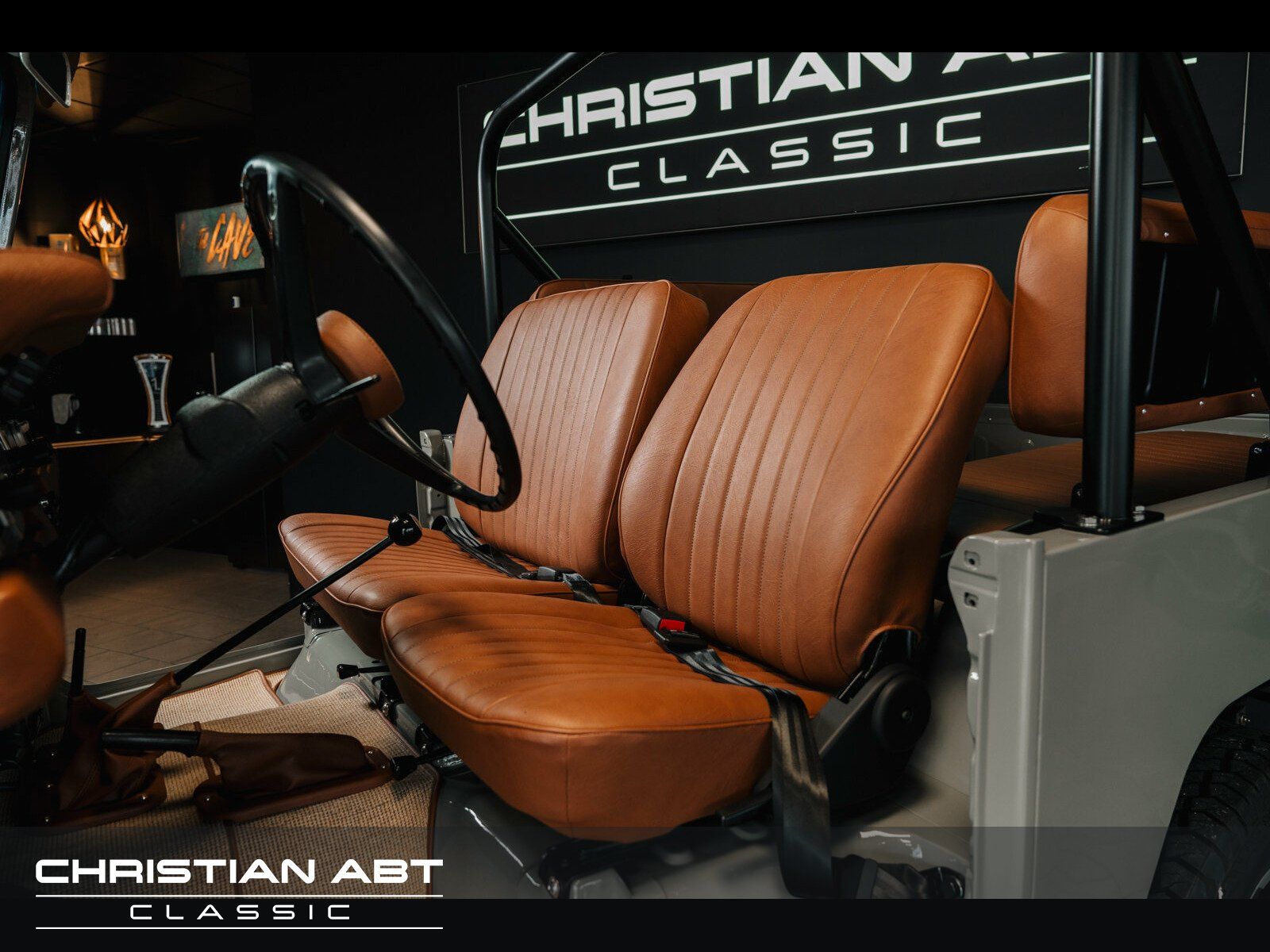 Fahrzeugabbildung Toyota FJ43 restauriert * Servo * H-Zulassung