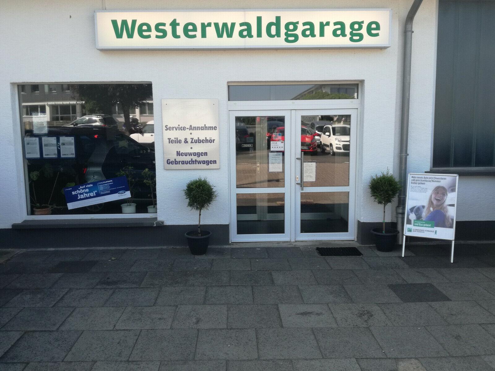 Maxus eDeliver 9 KOFFER mit Ladebordwand ! L4
