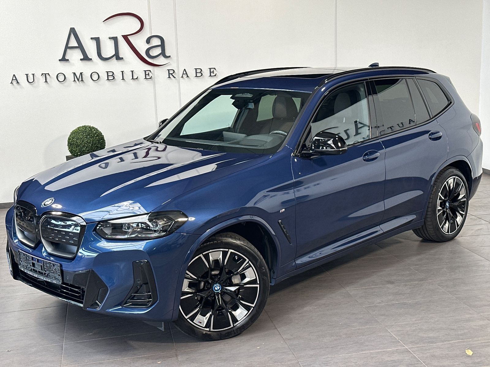 BMW iX3 Impressive M-Sport NAV+LED+PANO+AHK+HUD+20ZO imagem 2