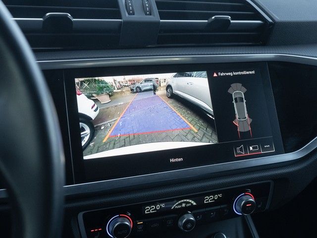 Q3 45 TFSI e S line AHK+MATRIX+RFK+NAVI