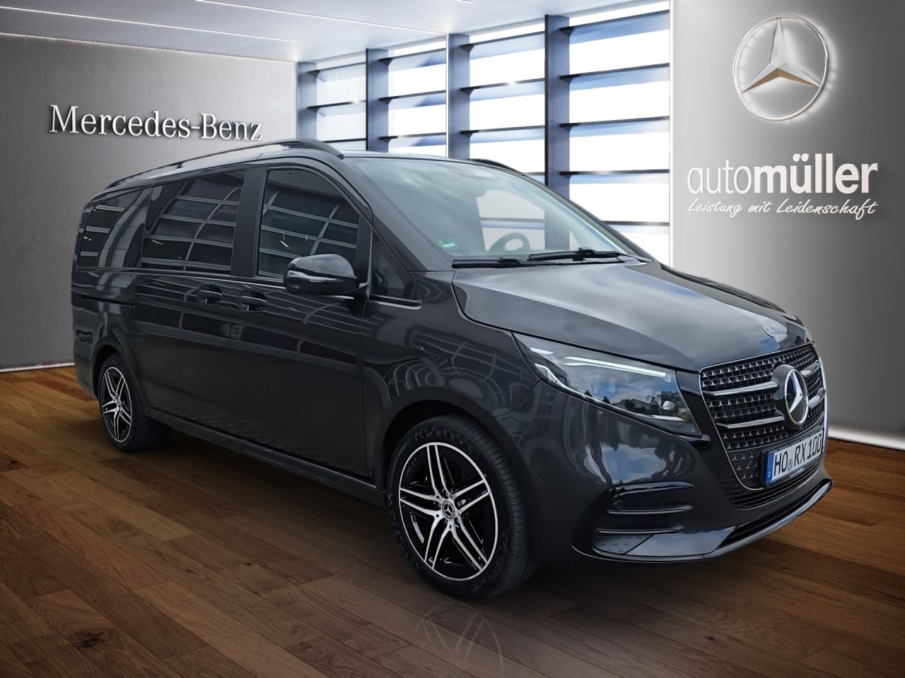 Fahrzeugabbildung Mercedes-Benz V 300 d AVG/L*Allrad*8-Sitzer*AHK*Standheizung*3
