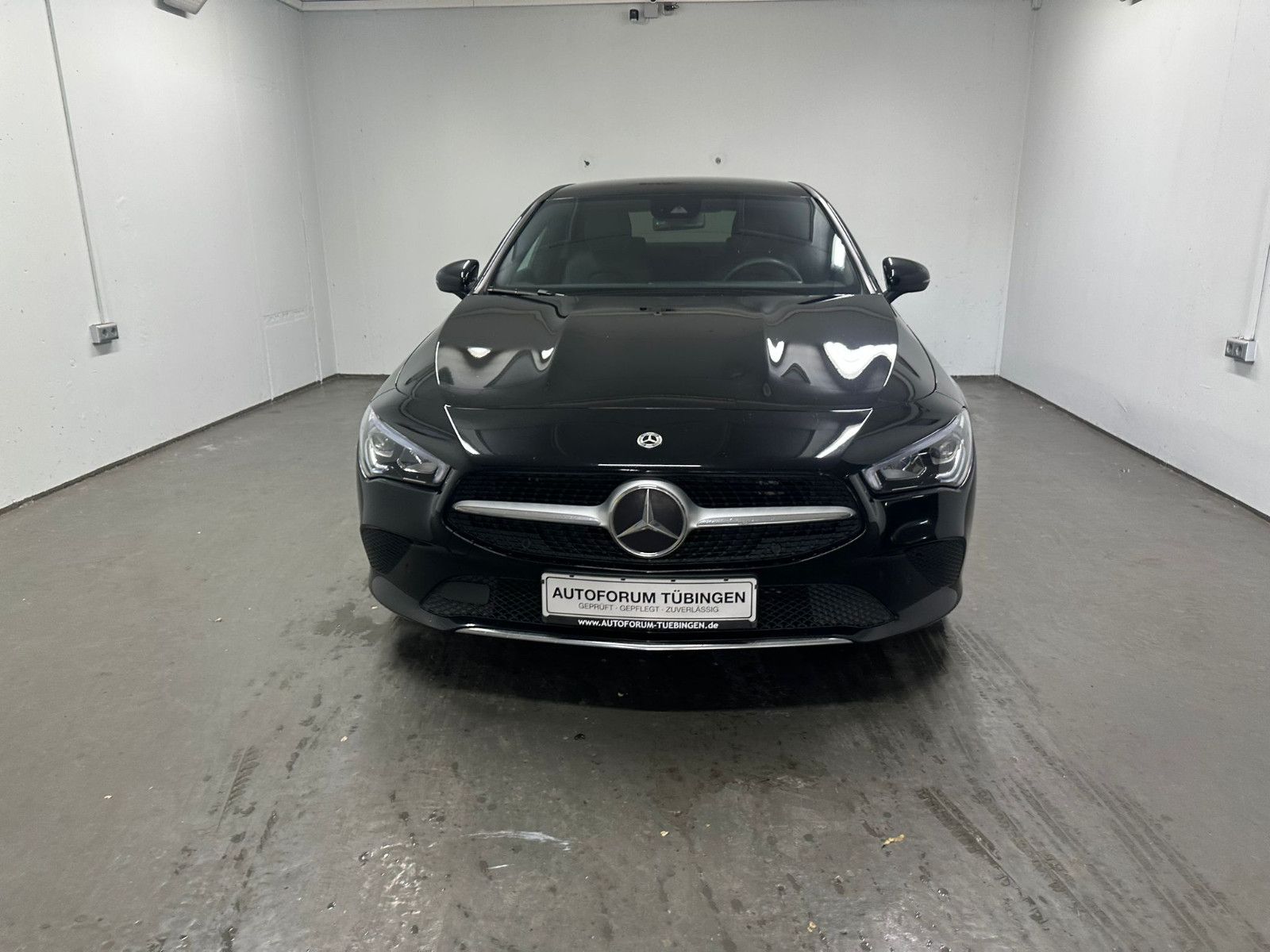 Fahrzeugabbildung Mercedes-Benz CLA 220 d DCT *Progressive*KAMERA*AMBILIGHT