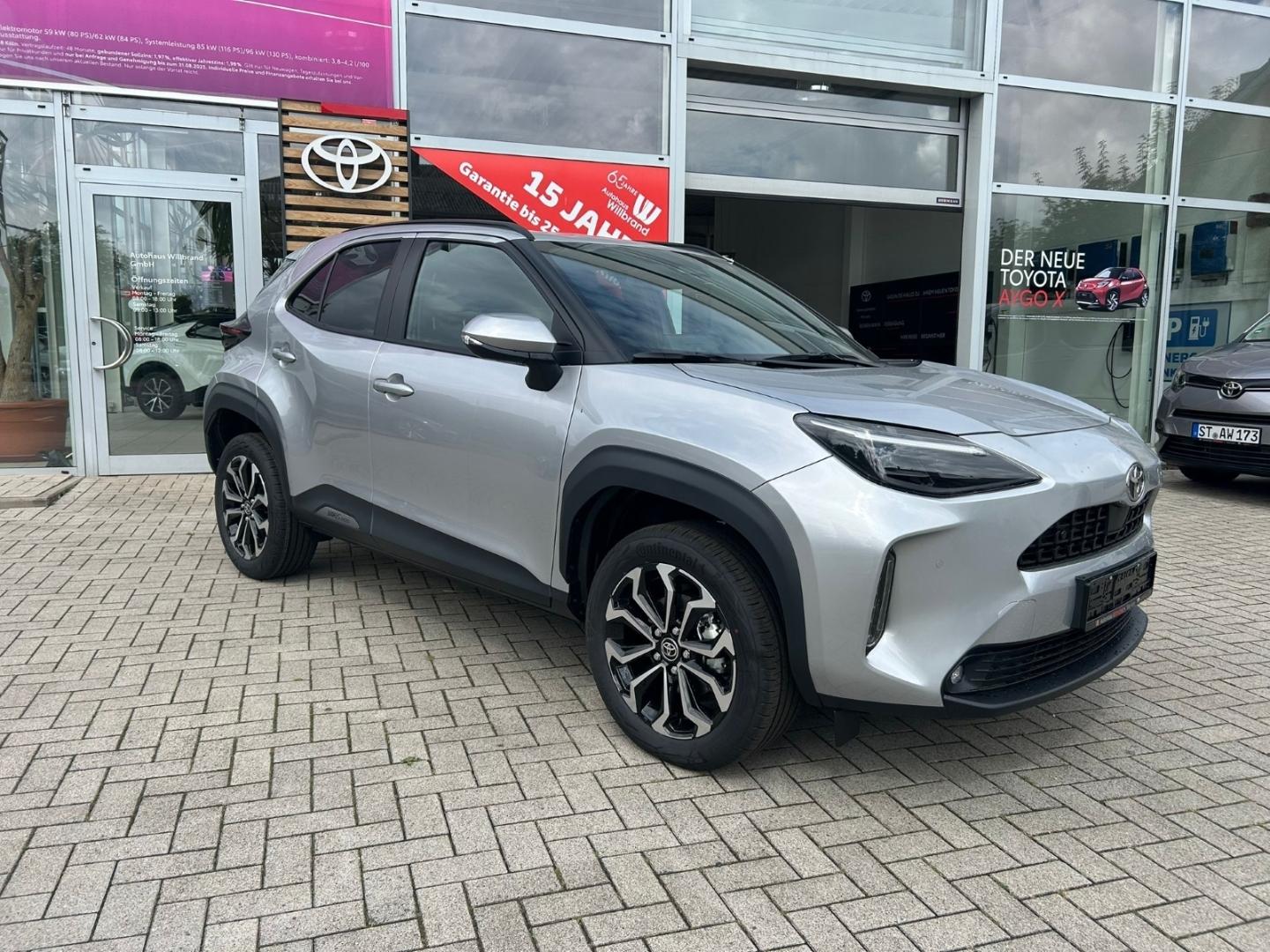Toyota Yaris Cross Teamplayer 1.5l Hybrid Navi LED SHZ 