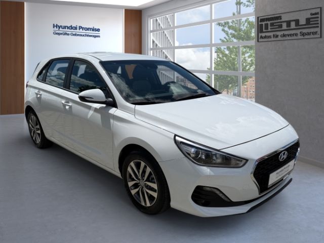 Fahrzeugabbildung Hyundai i30 Trend 1.4 +KLIMA+PDC+SHZ+BT+TEMPOMAT+RADIO+U