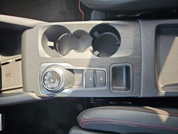 Bild 15 Ford Kuga ST-Line X PHEV Sportpaket HUD El. Fondsitzv