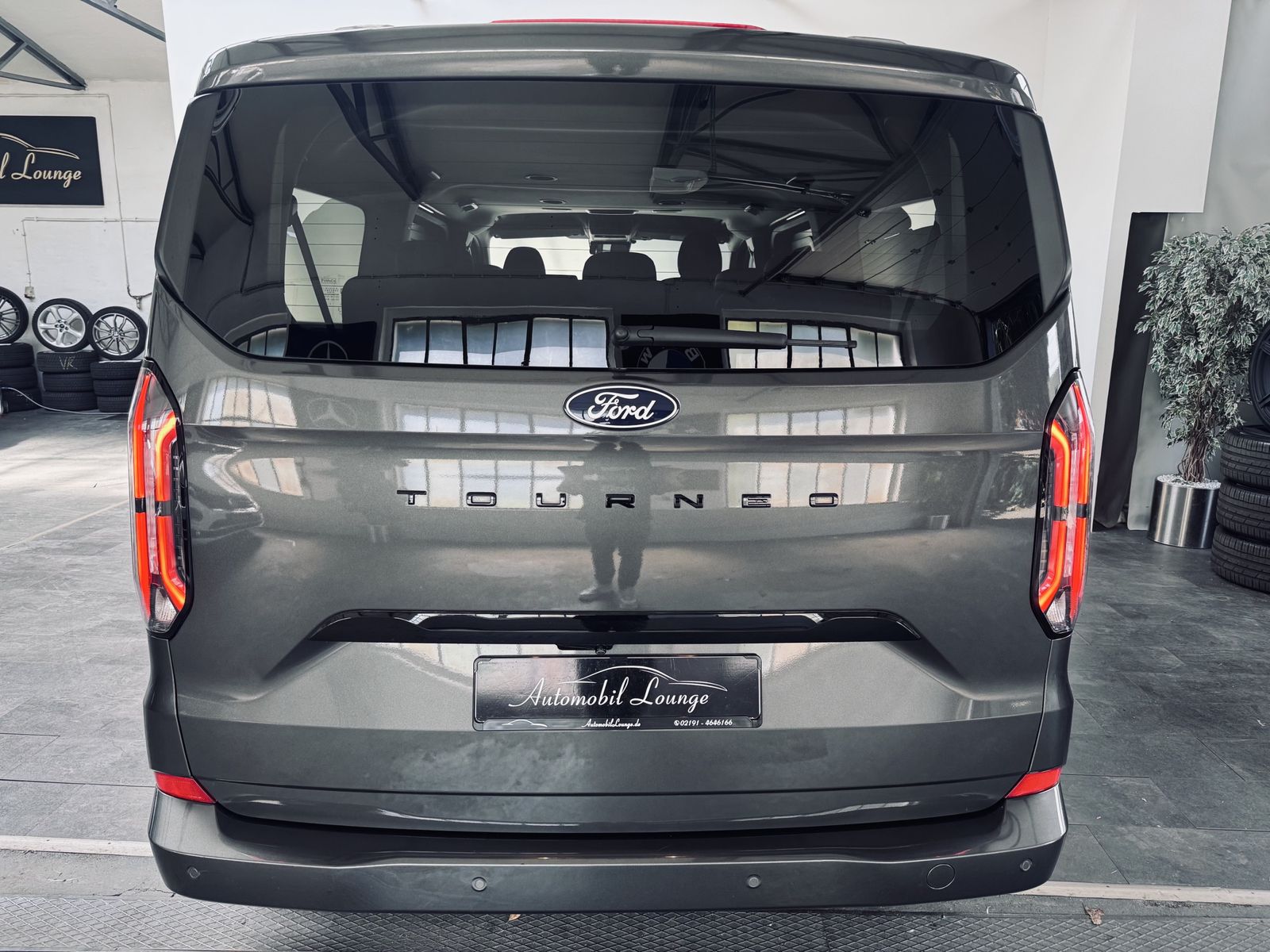 Ford Tourneo Custom 320 L2 Tourneo Titanium X / Leder foto 7